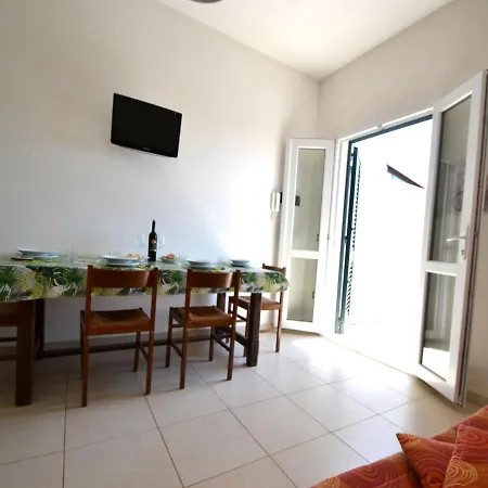 Charming In Location With Air Conditioning Pets Torre dell'Orso